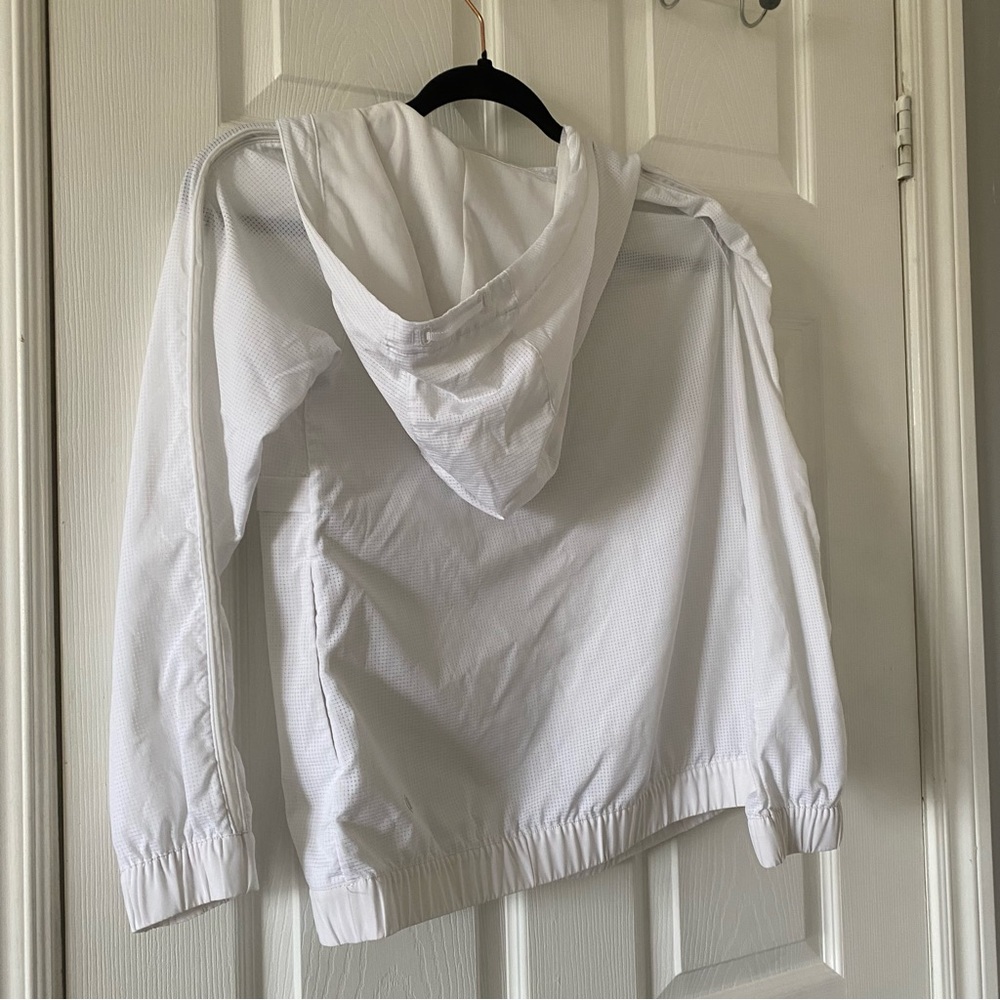 Lululemon jacket - Picture 2 of 6
